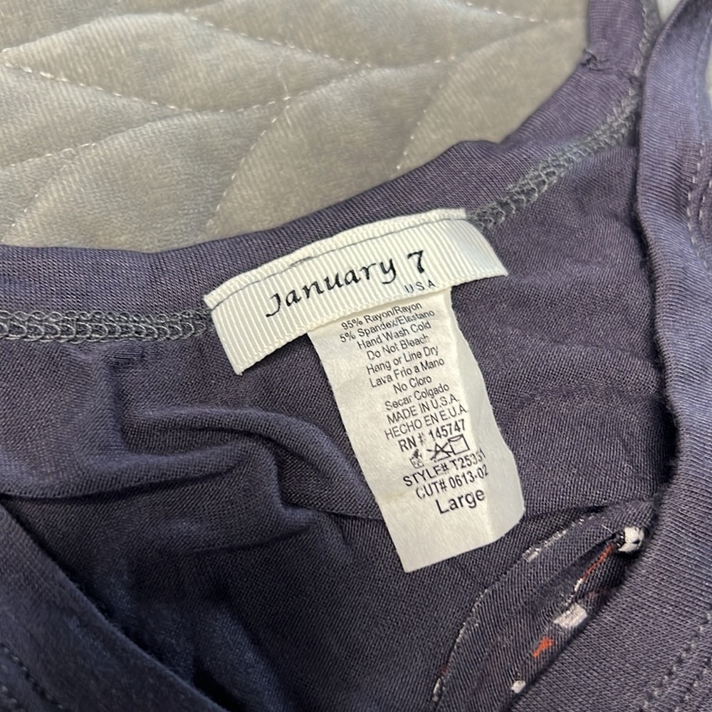 American Rocker Slashed Tee size Large - Picture 4 of 8